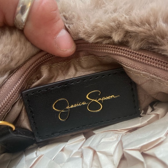 Jessica Simpson Regina Crossbody in Taupe • BRAND NEW - Picture 5 of 6